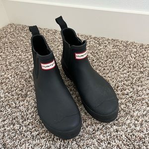 BLACK WOMENS HUNTER BOOTS SHORT